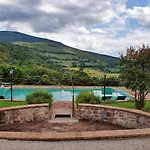 Re Artu Country Lifestyle