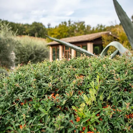 Re Artu Country Lifestyle Aparthotel