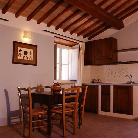 Aparthotel Re Artù Country Lifestyle